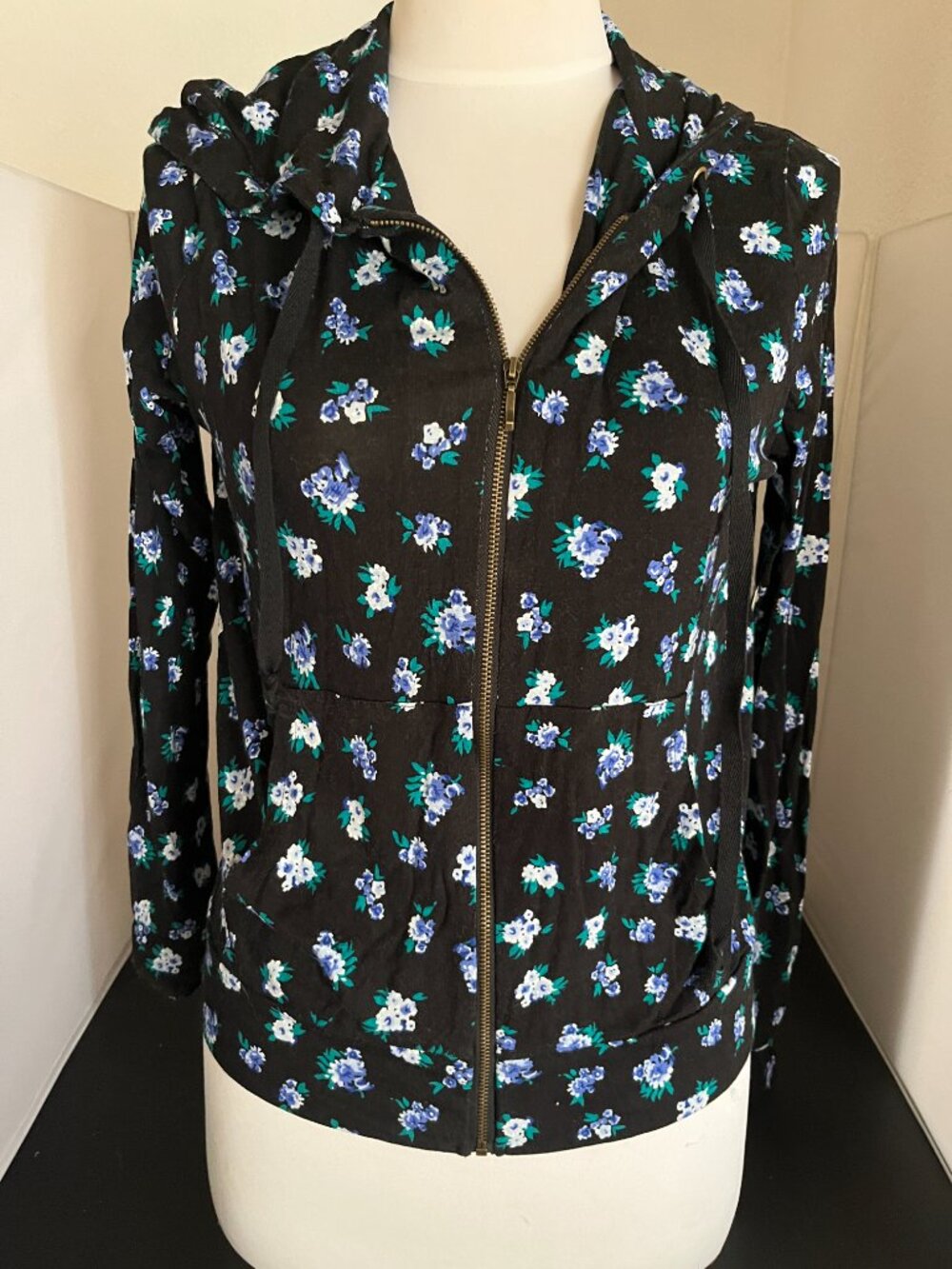 Floral Jacket w Hood